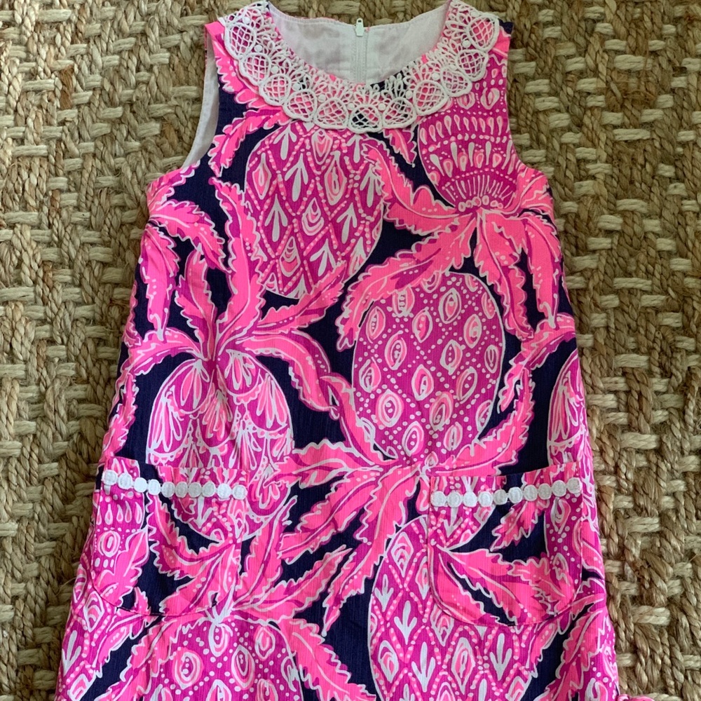 Lily Pulitzer girls classic shift dress
